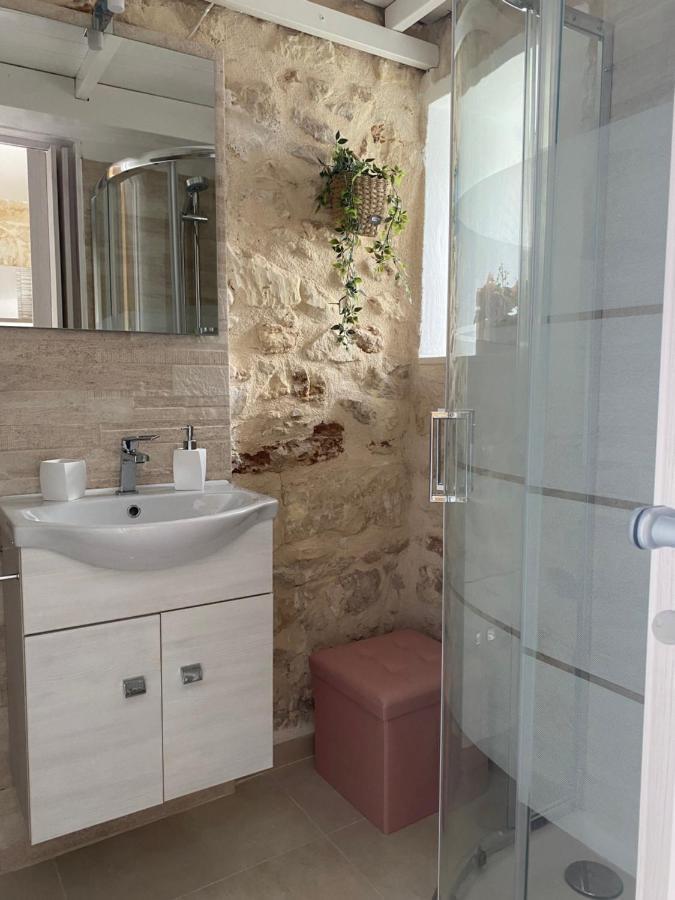 Mary Home Sicily Deluxe Ragusa Eksteriør billede