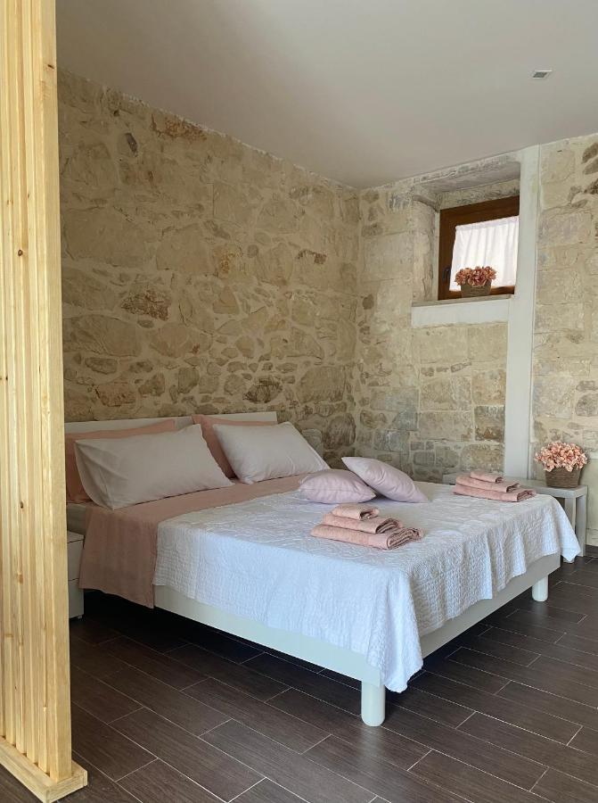 Mary Home Sicily Deluxe Ragusa Eksteriør billede