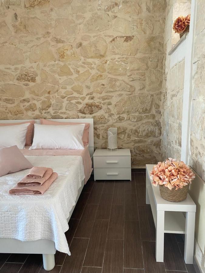 Mary Home Sicily Deluxe Ragusa Eksteriør billede