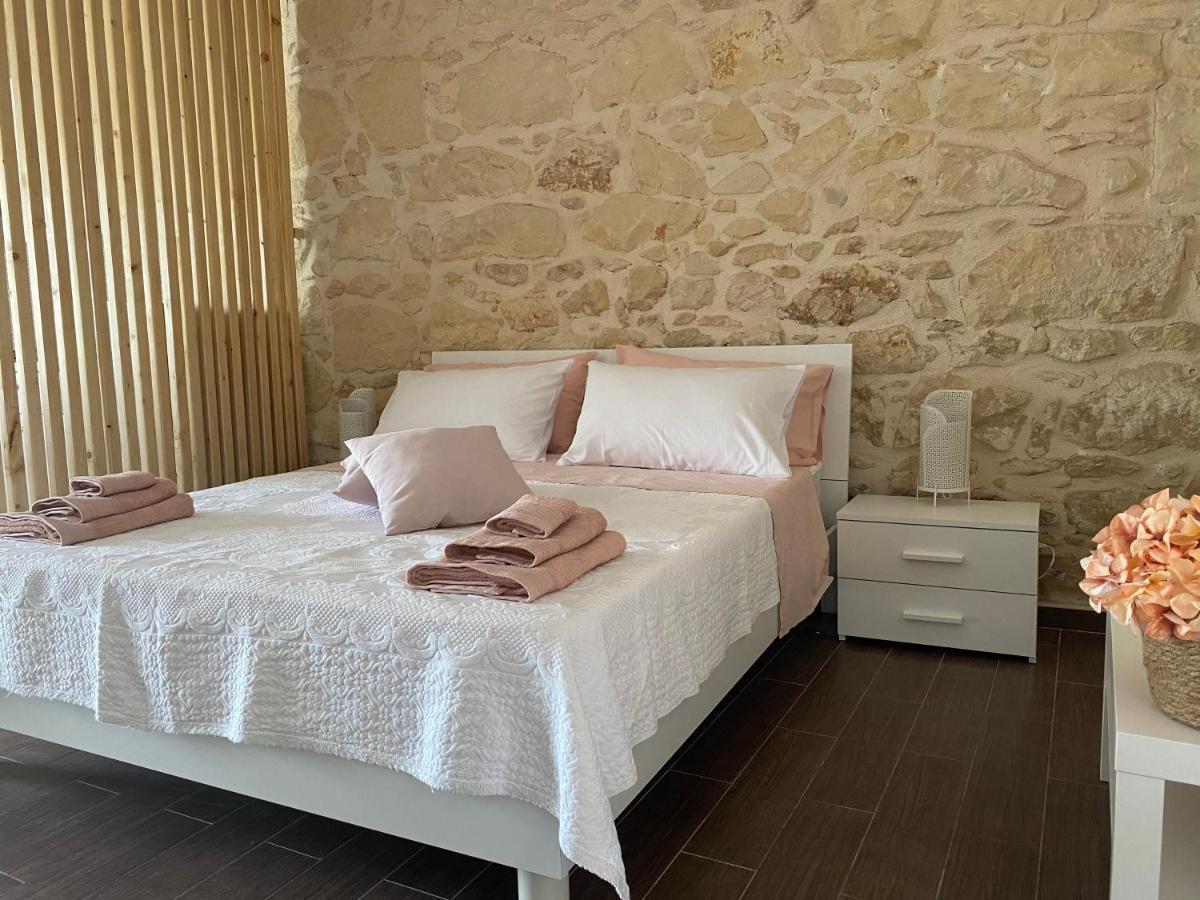 Mary Home Sicily Deluxe Ragusa Eksteriør billede