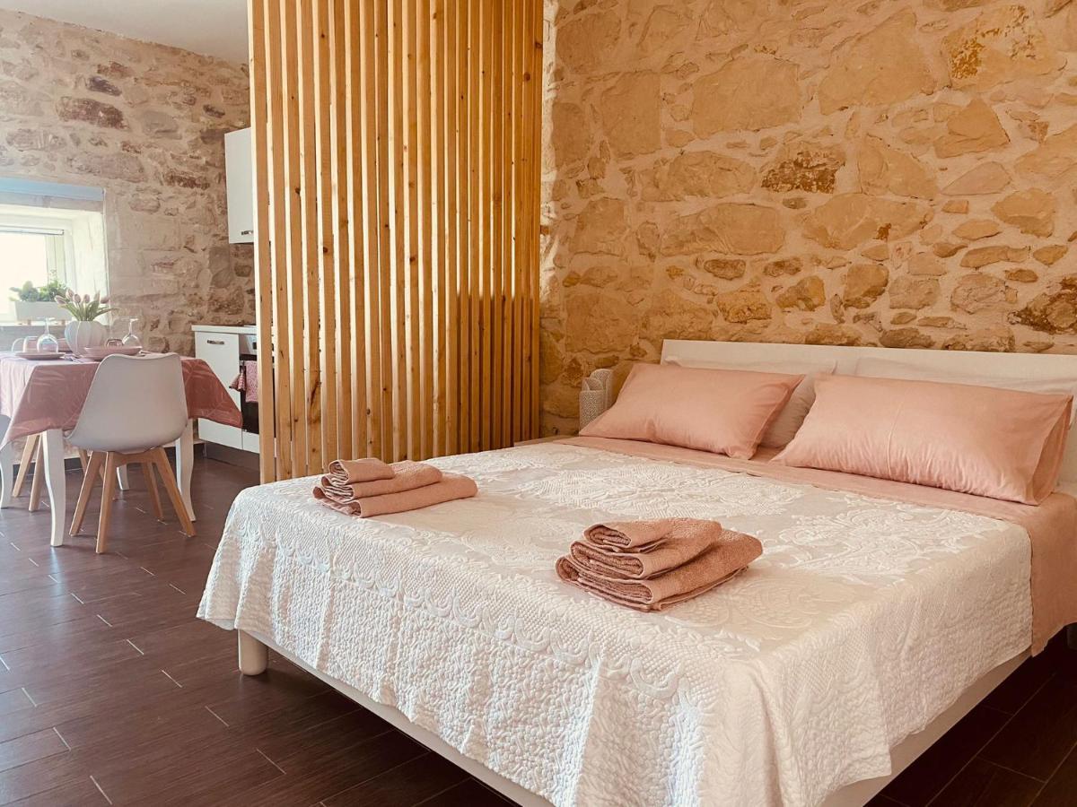 Mary Home Sicily Deluxe Ragusa Eksteriør billede