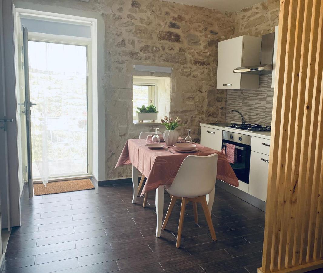 Mary Home Sicily Deluxe Ragusa Eksteriør billede